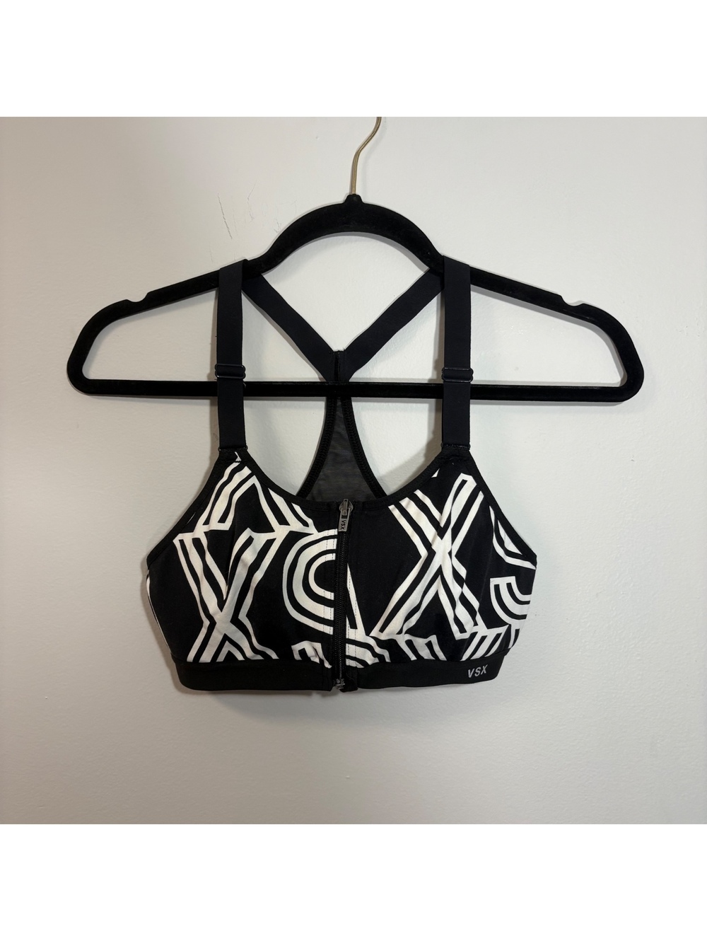Victoria's Secret VSX Racerback Front Zip Black and White Sports Bra Size 32B
